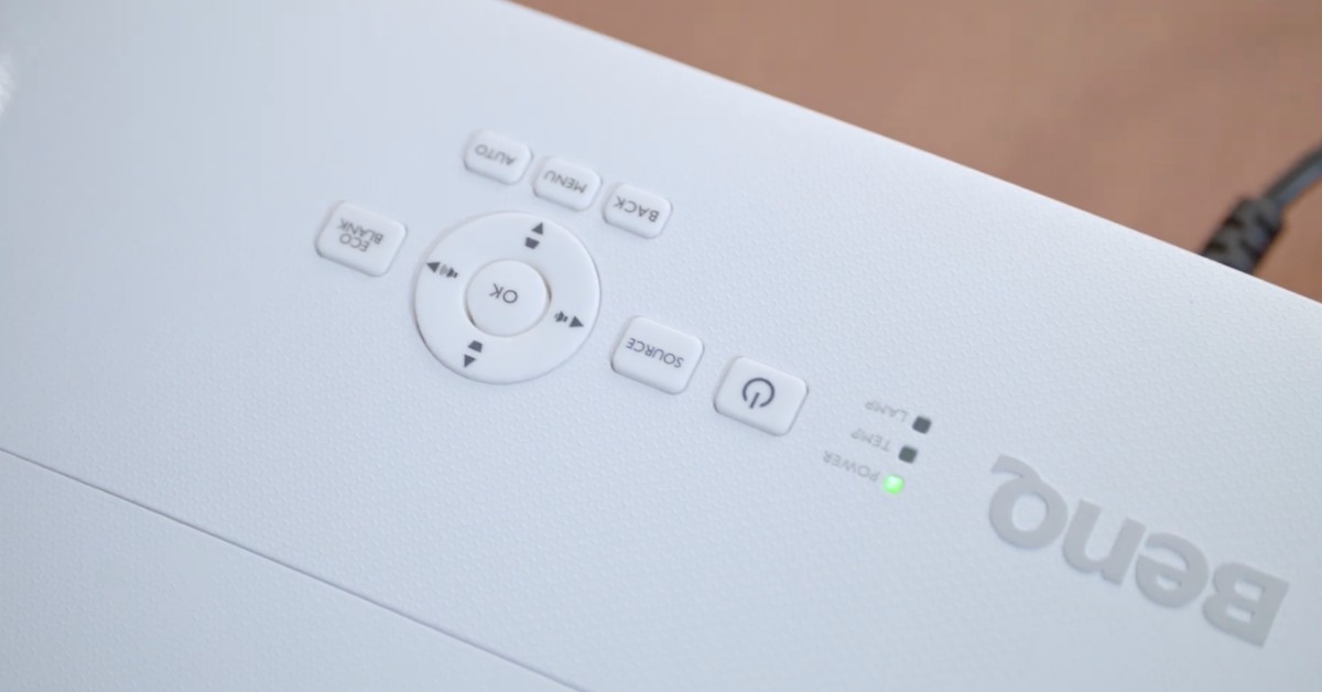 BenQ MH536FHD mejores proyectores para oficina