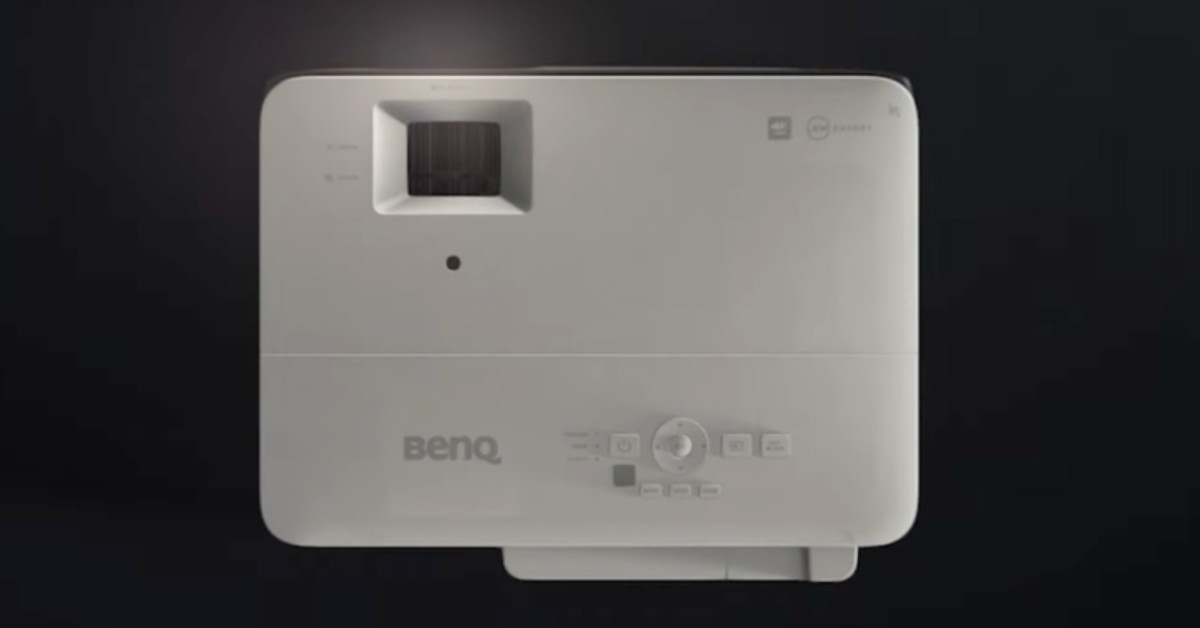 BenQ TK700STi proyector simulador skytrak