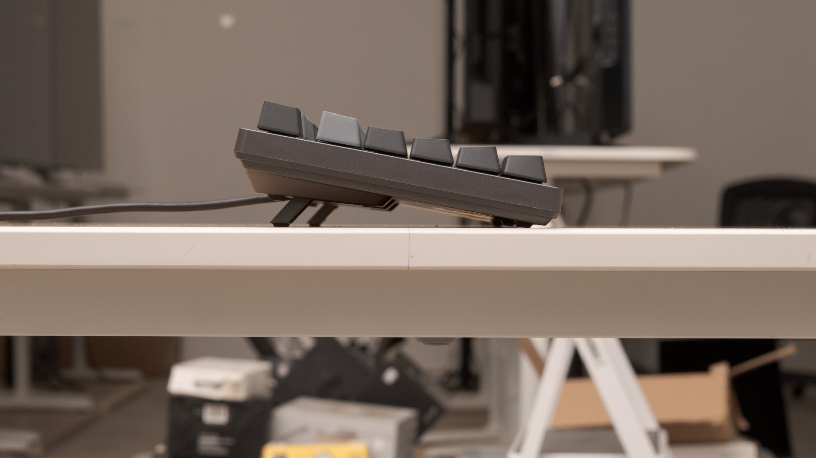 Teclado mecánico silencioso Durgod Taurus K320