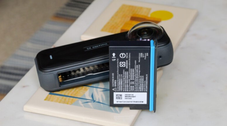 Insta360 X5 Cámara 360 para deportes