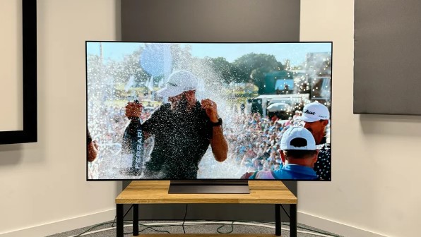 LG OLED evo C4 televisor para sala de estar de 55 pulgadas