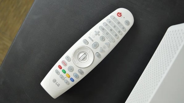 LG CineBeam HU70LA proyector 4k menos de 3000