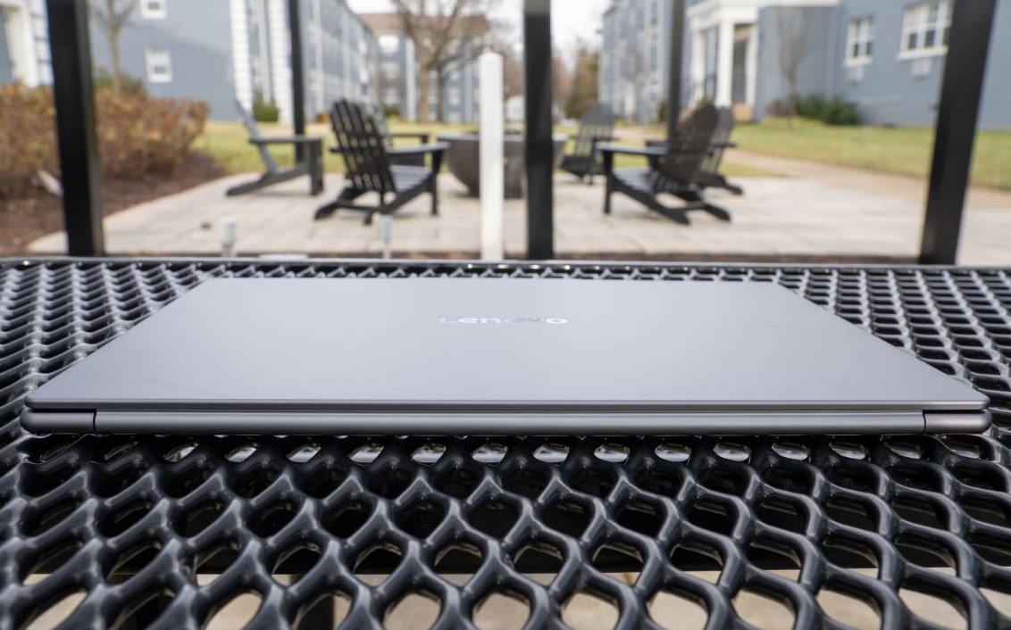 Slim7i vs MacBook Air M4