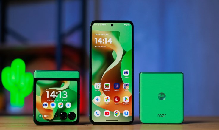Motorola Razr 2025 teléfono plegable tipo concha