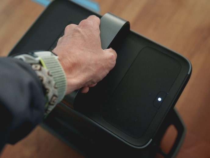 NEBULA Cosmos Laser 4K proyector de cine en casa de menos de 3000