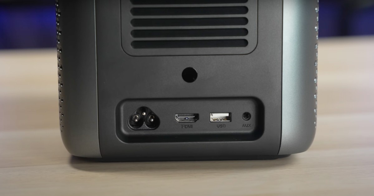 NEBULA by Anker Cosmos Laser Proyector para home theatree en casa