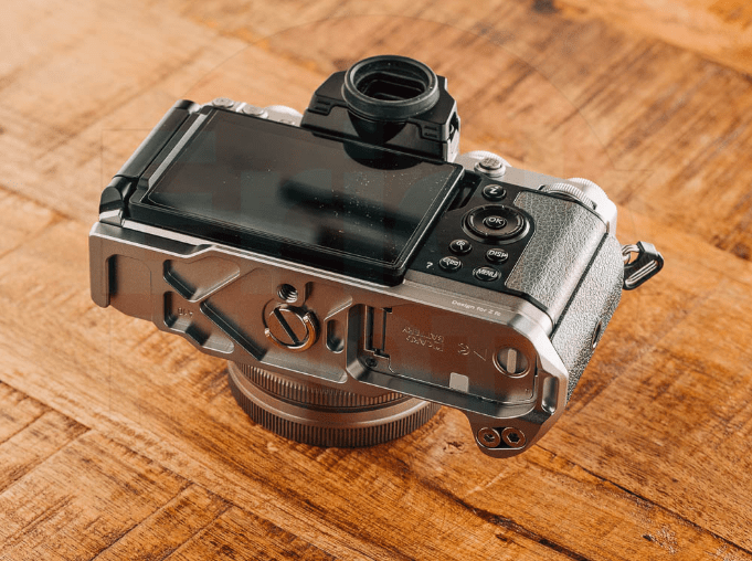 Nikon Z fc cámara digital estilo antiguo