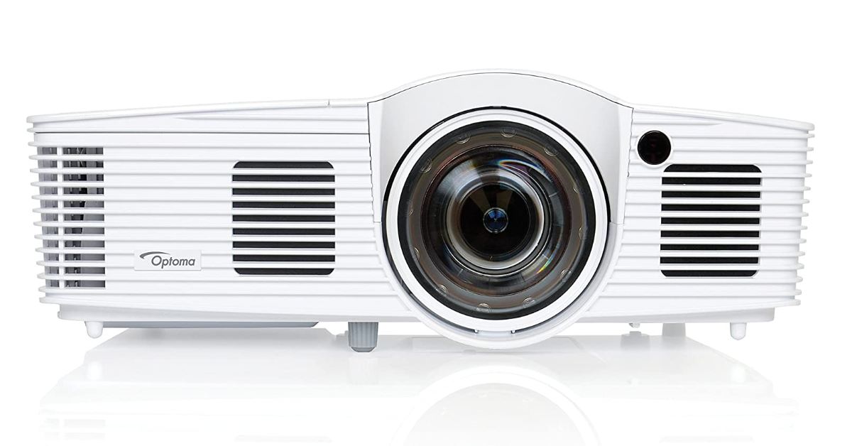 Proyector Optoma EH200ST para simulador de golf