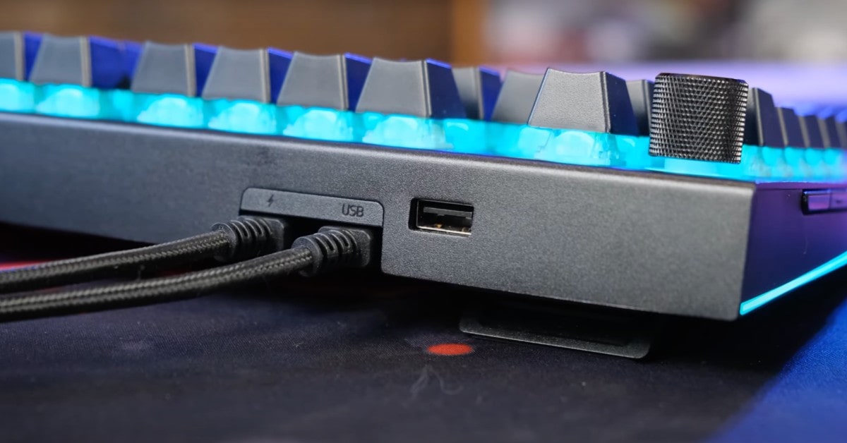 Teclado Razer BlackWidow V4 Pro