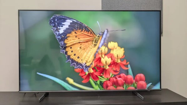 Samsung TV de 43 pulgadas QLED Serie Q60D 4K para habitaciones pequeñas
