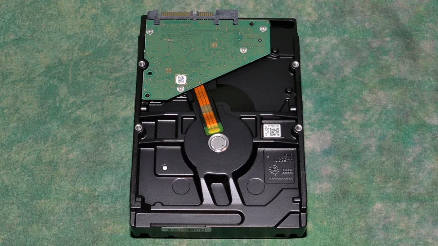 Seagate BarraCuda vs Seagate IronWolf