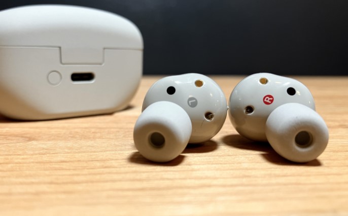 Auriculares traductores instantáneos Sony WF-1000XM5