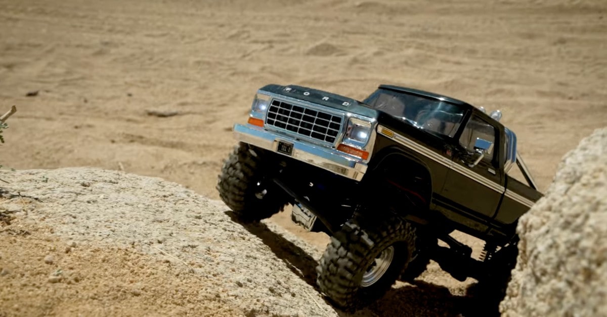 Traxxas 1/18 TRX-4M F-150 High Trail Crawler Truck