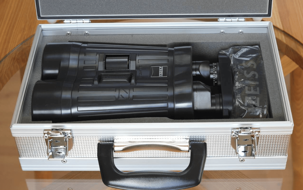 Prismáticos con estabilización de imagen ZEISS 20x60 Classic S