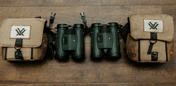 Prismáticos de senderismo Vortex Fury HD 5000 10X42