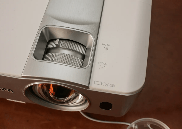 BenQ W1080ST o BenQ W1070