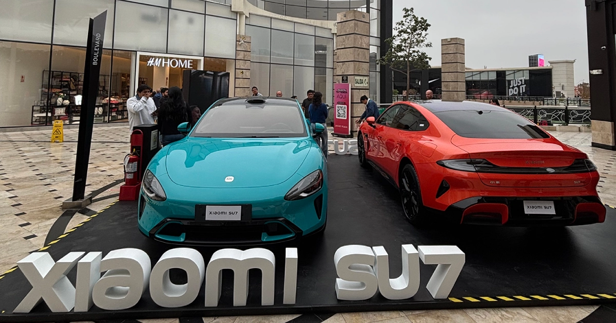 Xiaomi SU7: Doble debut de sedanes eléctricos