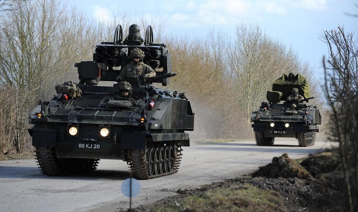 El ejército ucraniano muestra por primera vez el HVM Stormer británico con misiles Starstreak en el frente El ejército ucraniano muestra por primera vez el HVM Stormer británico con misiles Starstreak en el frente