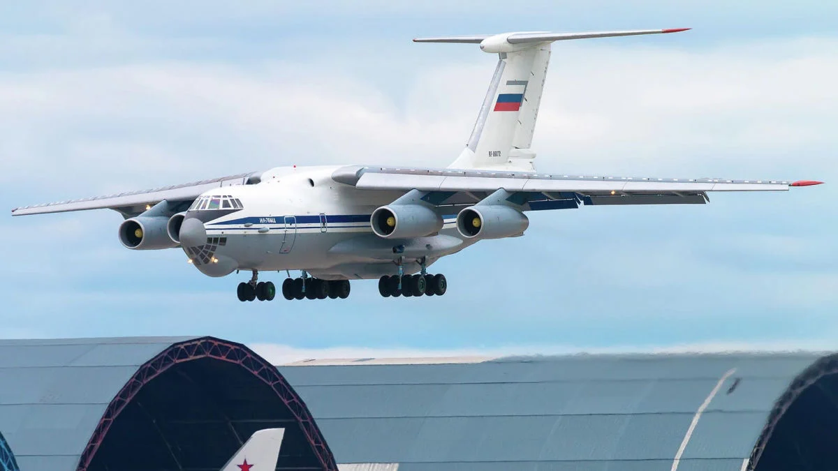 Avión militar Il-76 se estrelló en Rusia durante vuelos de entrenamiento Avión militar Il-76 se estrelló en Rusia durante vuelos de entrenamiento