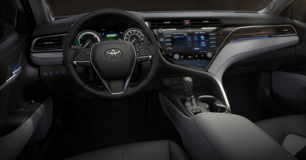 Interior futurista: ¿Qué ofrece el Toyota Camry por dentro? Sumérgete en la innovación: Estos detalles interiores del Toyota Camry te sorprenderán