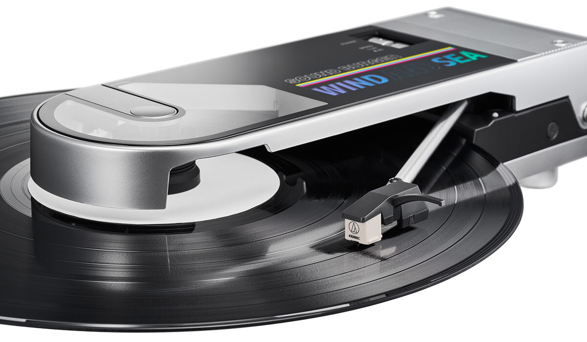 El retro revive con Sound Burger: colaboración entre Audio-Technica y Wind and Sea Nostalgia al estilo de los 80: Audio-Technica y Wind and Sea presentan un nuevo reproductor de vinilo Sound Burger