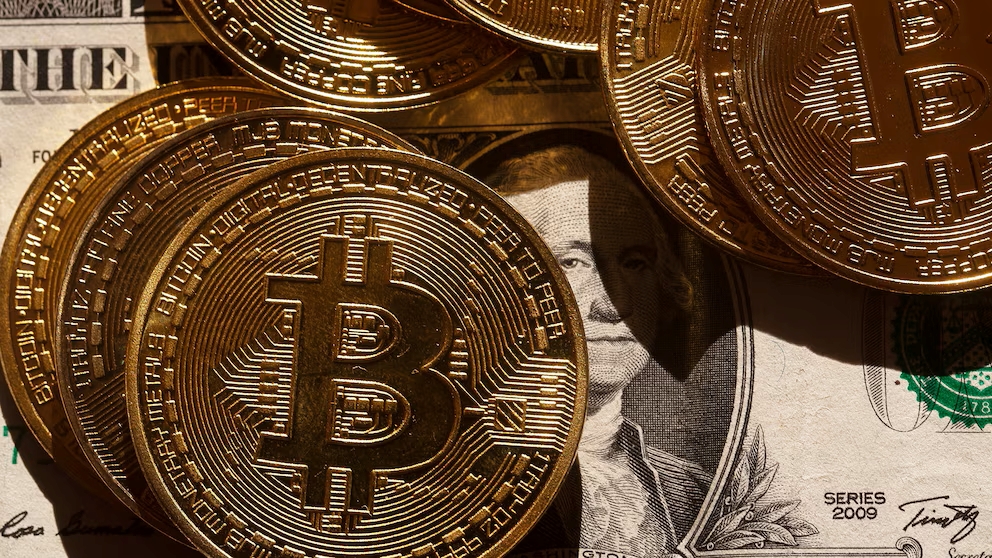 Evolución del balance de criptomonedas: tiburones de bitcoin y accionistas de acciones Revolución de bitcoin: grandes jugadores venden, fondos institucionales construyen carteras