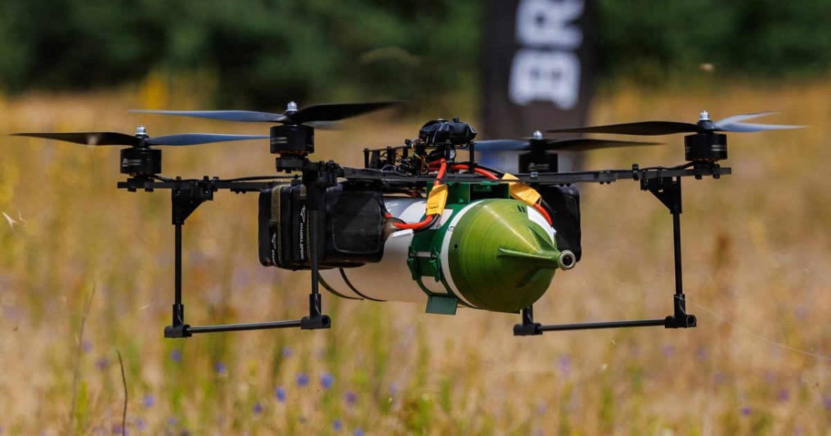 Nuevas generaciones de drones FPV:突破乌克兰在光纤技术方面的突破 Revolución del dron ucraniano: FPV basado en fibra óptica