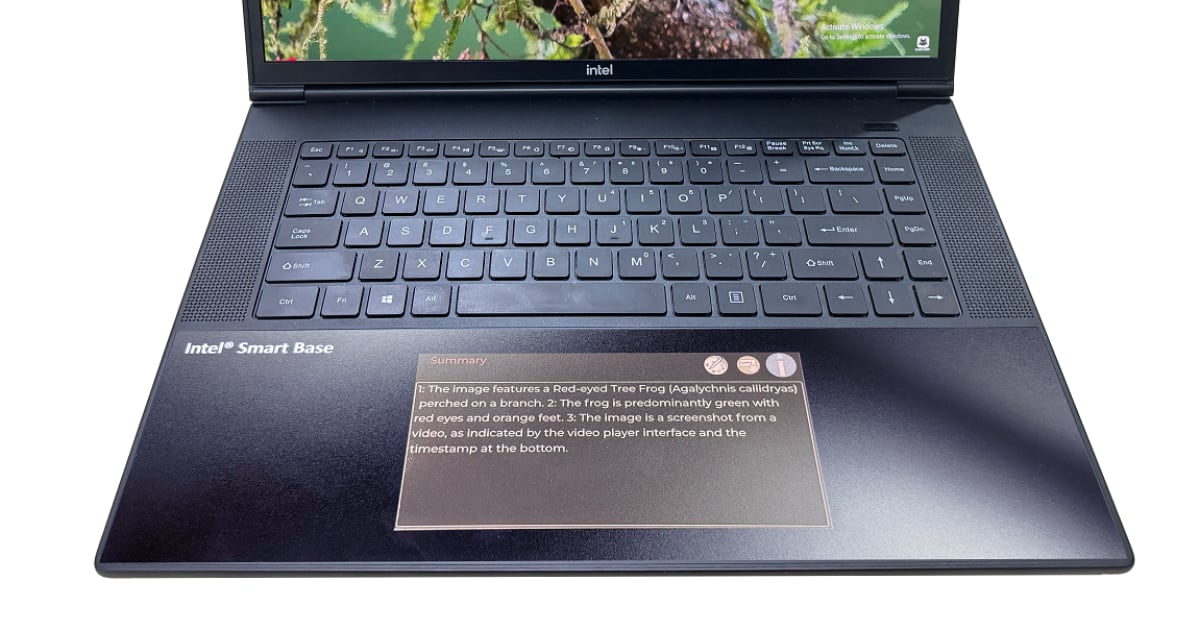 Evolución de la interacción: cómo E Ink está cambiando el touchpad de las laptops Laptop prototipo: cuando el touchpad se vuelve inteligente con E Ink
