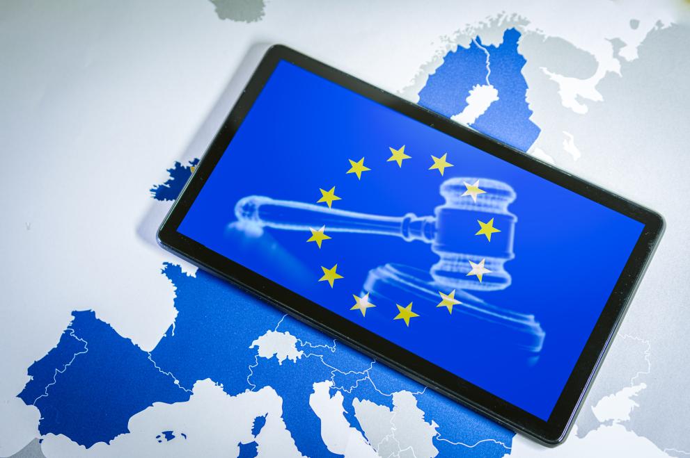 Cambio en el horizonte: Apple actualiza la App Store para cumplir con los estándares de la UE Apple hace cambios en la política de la App Store para cumplir con los requisitos de la UE