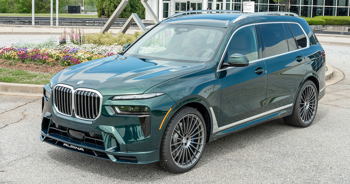 BMW presenta: el refinado Alpina XB7 en color verde metálico Descubre un mundo de lujo: el nuevo BMW Alpina XB7 en color Alpina Green Metallic