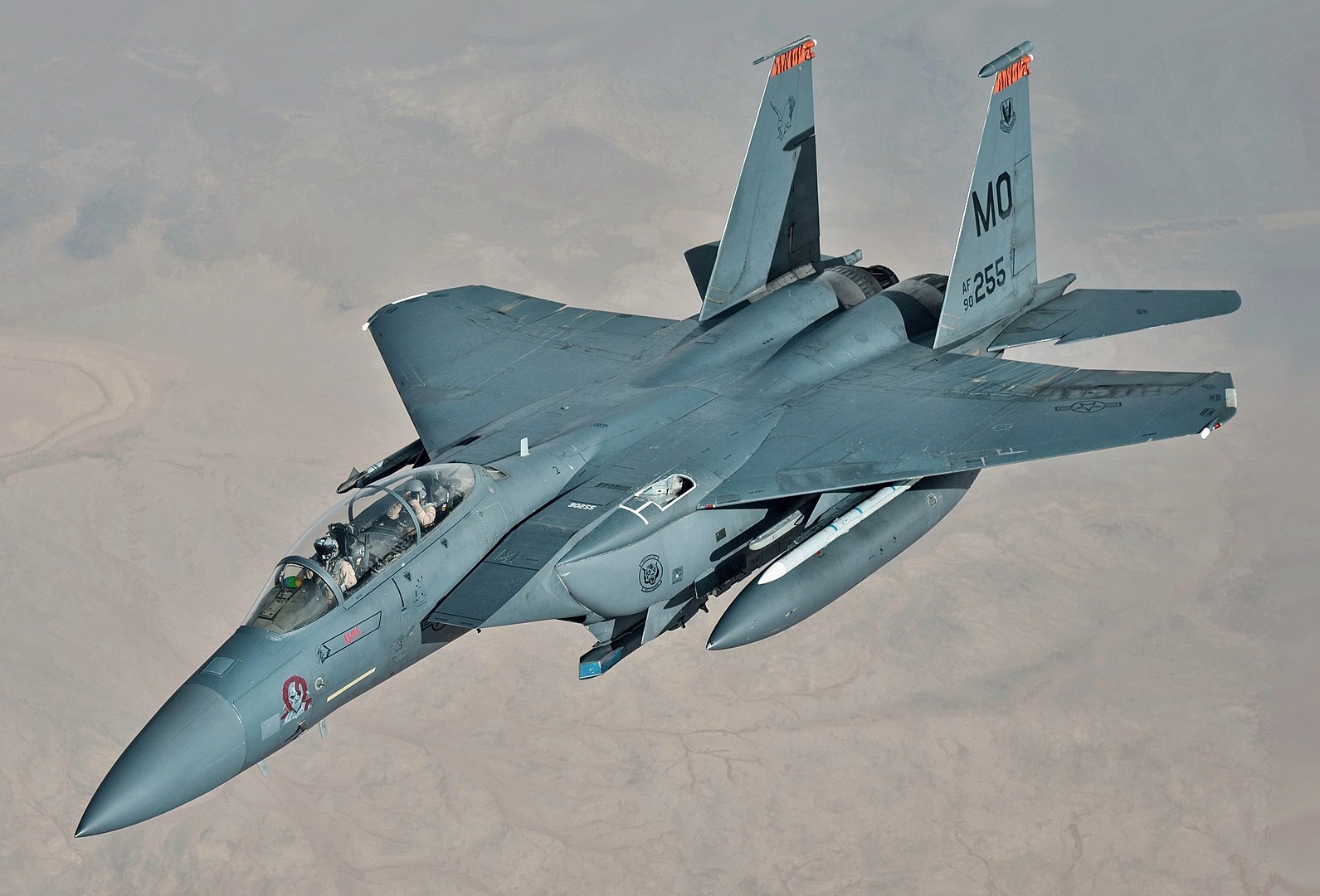 Detrás de escena del F-15E: Un fiel servidor de la era moderna de la aviación F-15E: Historia y últimas mejoras del legendario caza