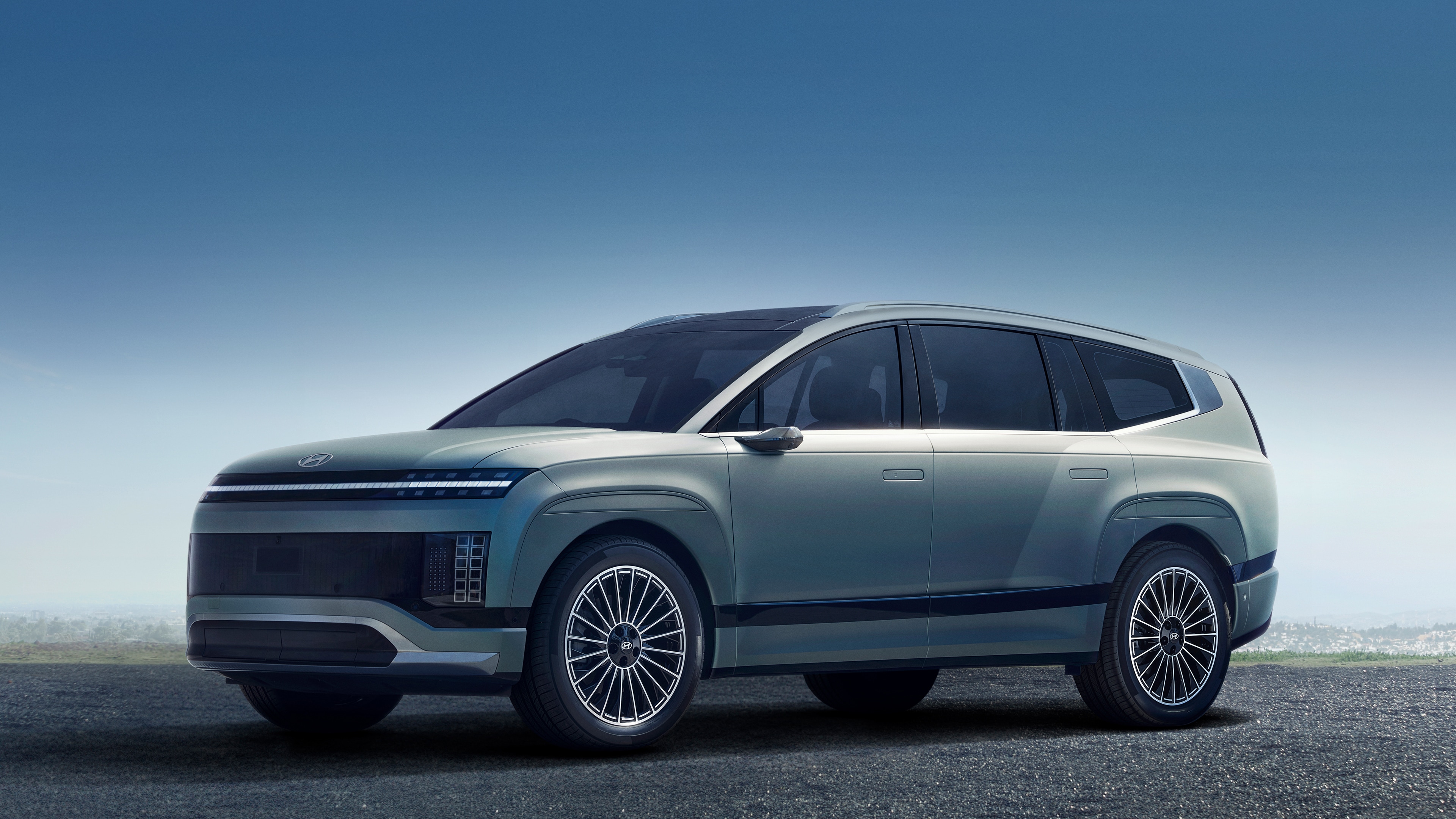 Hyundai Ioniq 9: Carga rápida y amplitud del futuro Hyundai Ioniq 9 2025: Un SUV eléctrico para todas las necesidades de tu familia
