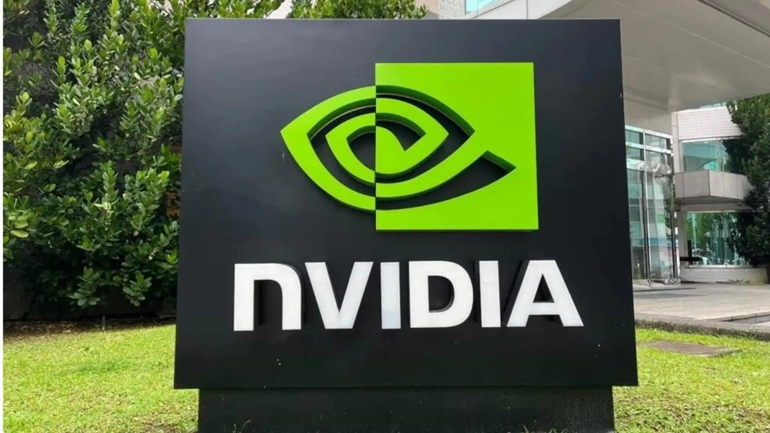 Logotipo de Nvidia: Cómo la Compañía Crea su Lenguaje Visual Evolución del logotipo de Nvidia: La historia de diseño de la compañía