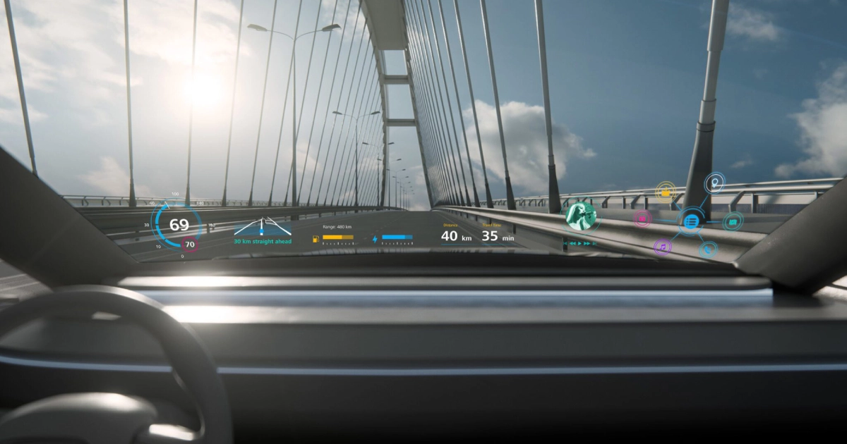 Nuevas tecnologías de carretera: hologramas en parabrisas de automóviles Futuro por delante: proyecciones holográficas en un parabrisas de automóvil