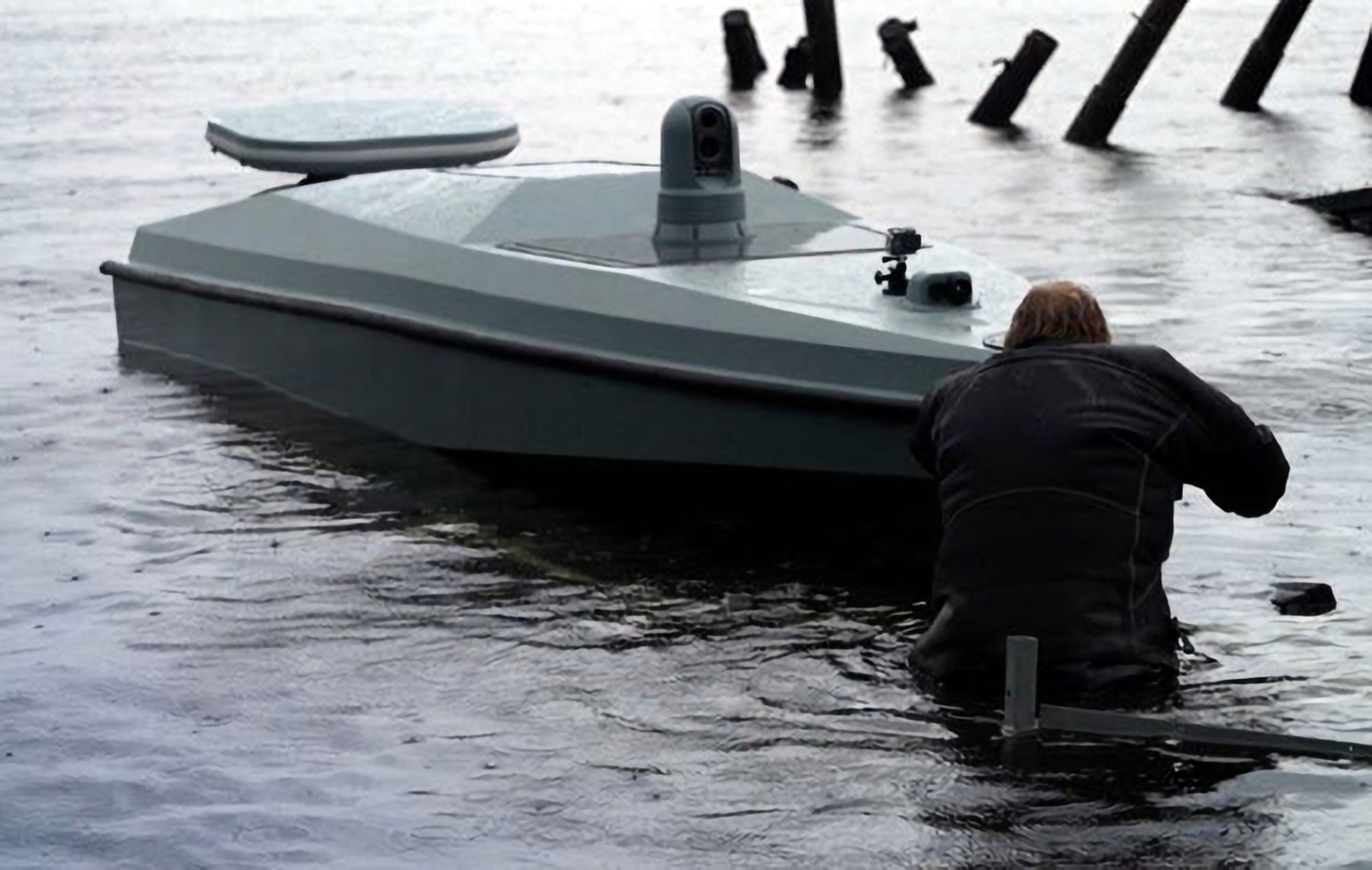 Conoce el Magura V5: Un dron de superficie multifuncional fabricado en Ucrania Una mirada al futuro: Cómo el Magura V5 está cambiando las reglas del juego para los barcos no tripulados