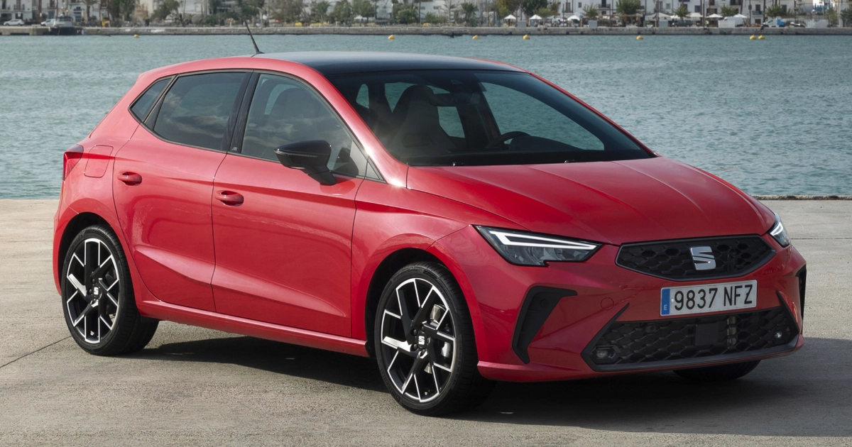 Diseño Innovador se Encuentra con el Rendimiento: Seat Ibiza FR 2026 Revelado Descubre el Futuro: ¡Vista Previa del Seat Ibiza FR 2026!