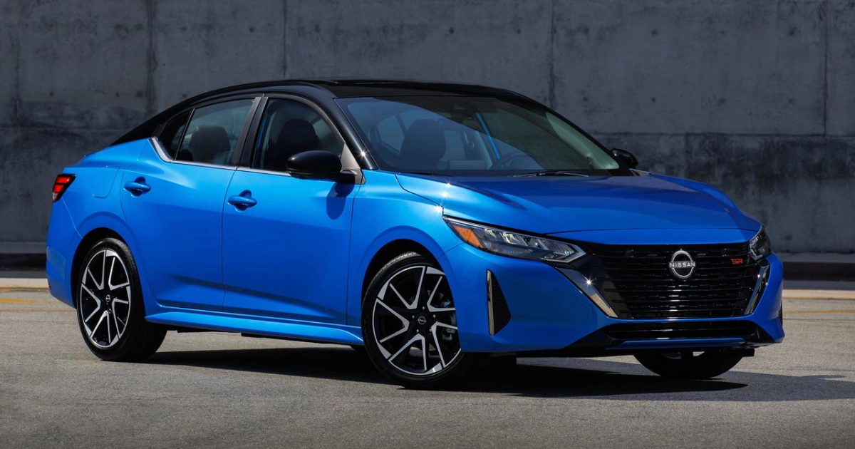 Nissan Sentra: La evolución de un sedán moderno para jóvenes profesionales.