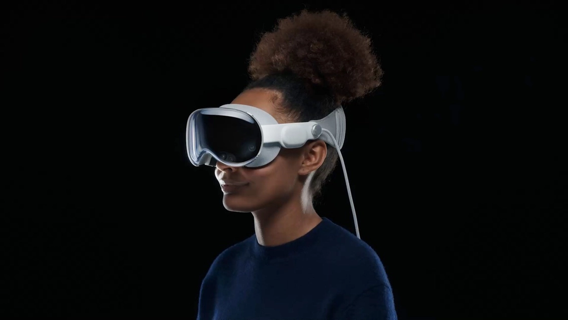 Apple Vision Pro: el visor de realidad mixta que se convirtió en el mayor fracaso comercial reciente de la compañía.
