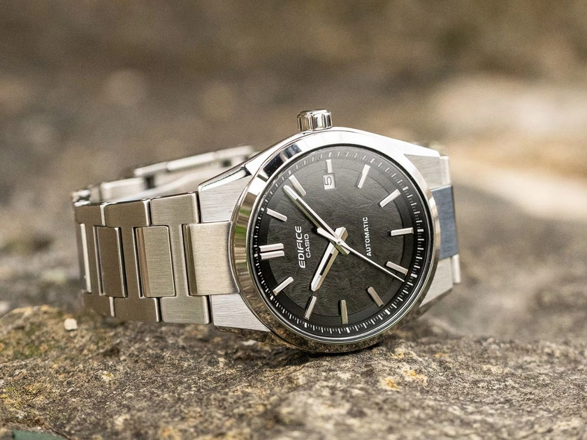 Explorando el Casio Edifice EFK-110D-1A: El reloj de un geek