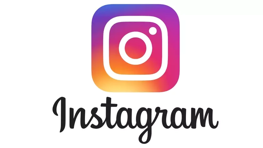 Evolución del logo de Instagram: Del retro Polaroid al minimalismo moderno