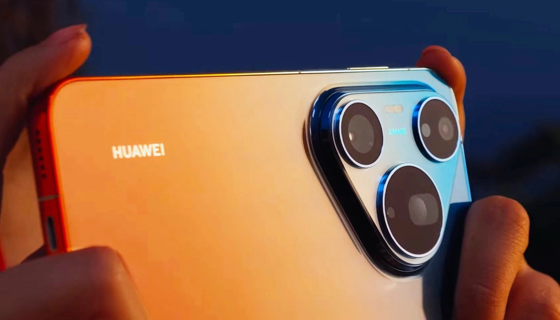 Huawei Pura 90 Pro Max, con su distintivo bloque triangular de cámaras y el teleobjetivo periscópico de 200 MP.