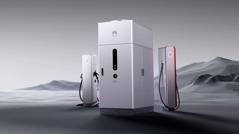 Los cargadores Huawei SuperCharge utilizan refrigeración líquida y alcanzan hasta 600 kW de potencia.