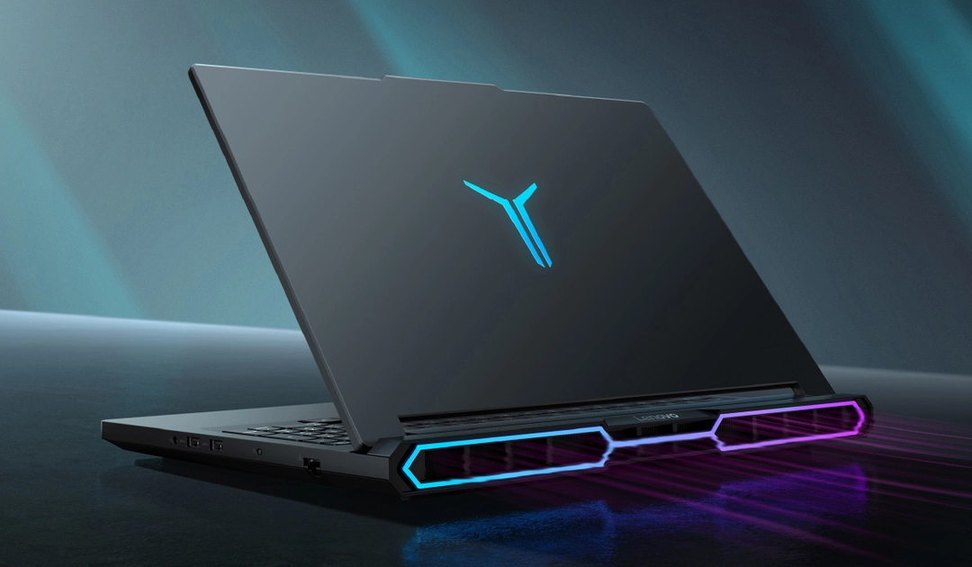 Lenovo Legion Y9000P Extreme Edition 2026, con pantalla OLED de 1100 nits y hasta RTX 5090 Laptop GPU.