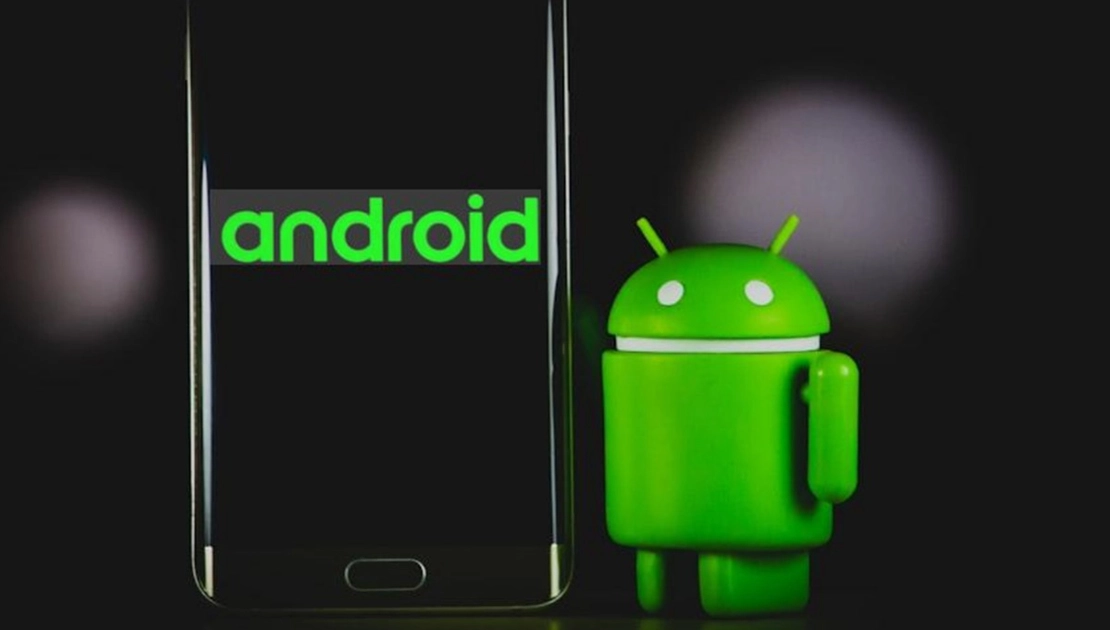 Los teléfonos inteligentes Android económicos enfrentan degradación: 8GB RAM, pantallas de 90Hz y marcos de plástico para 2026