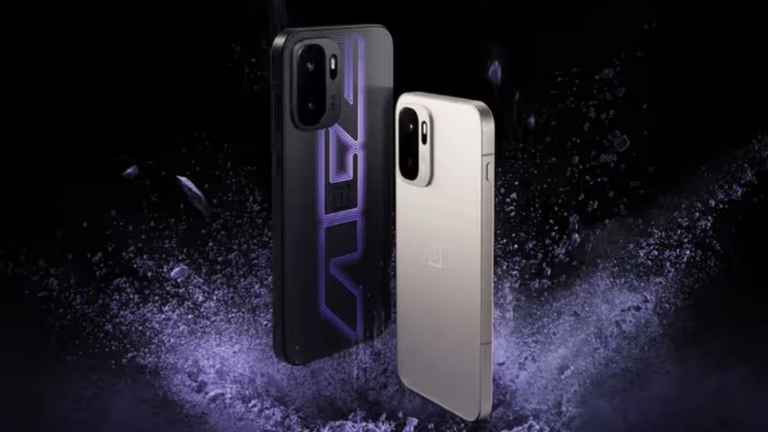 OnePlus Ace 6 Ultra con su pantalla OLED de 165 Hz y batería de 8.600 mAh.