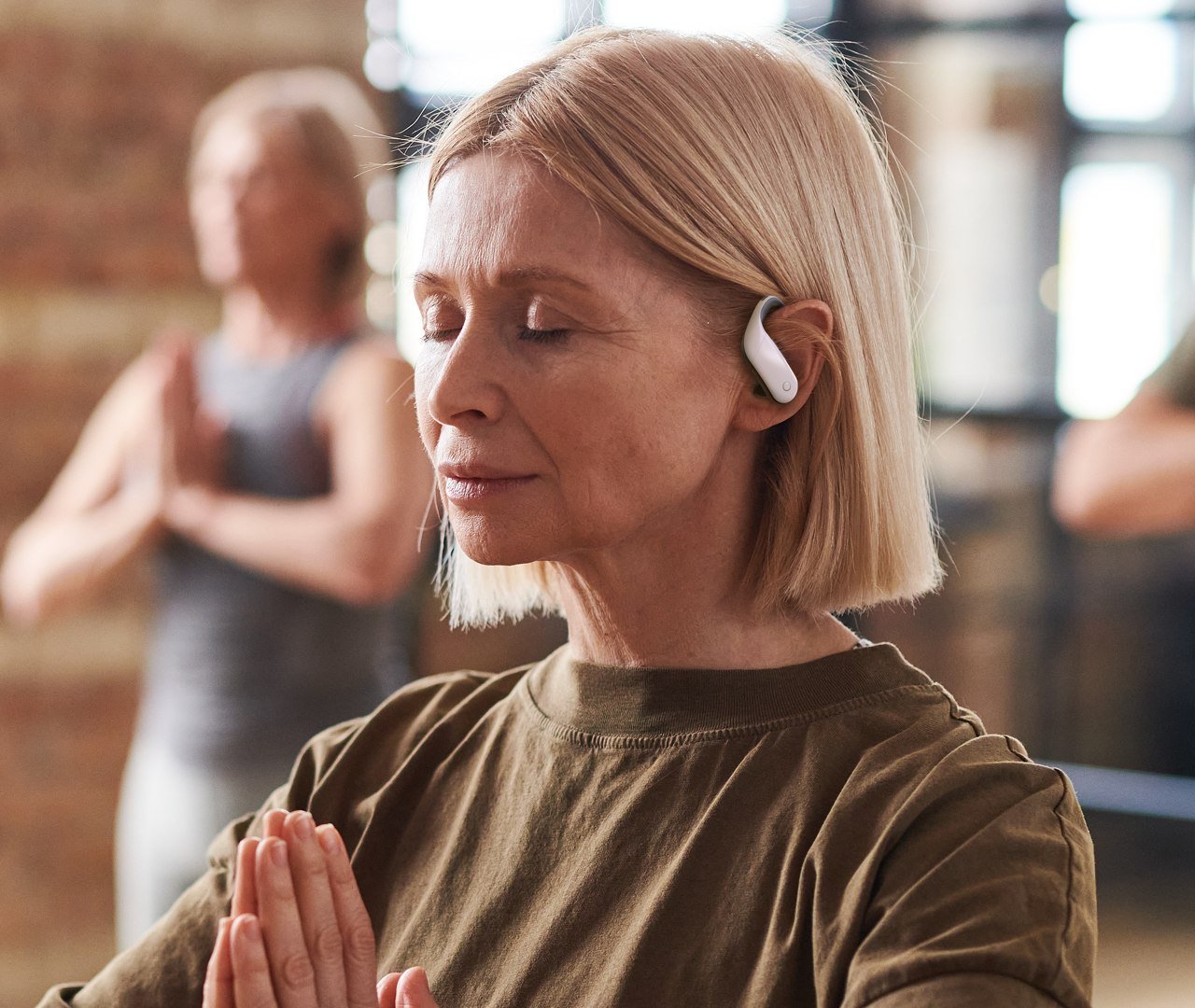 Olive Max es como los AirPods Pro para personas con discapacidad auditiva, con un diseño verdaderamente inalámbrico y una escucha mejorada-20