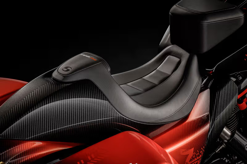 CVO Road Glide RR - interior