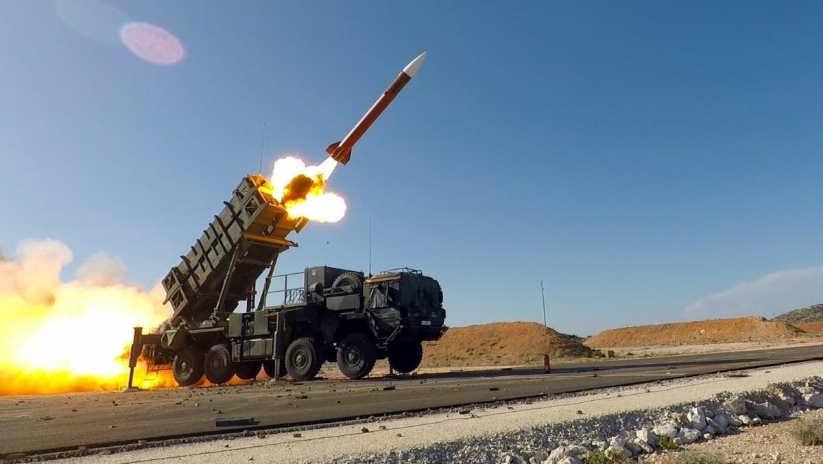 ¿Protegerá la OTAN los cielos de Ucrania? El Bundestag ha propuesto utilizar sistemas de defensa aérea polacos y rumanos para destruir drones rusos sobre Ucrania occidental. ¿Protegerá la OTAN los cielos de Ucrania? El Bundestag ha propuesto utilizar sistemas de defensa aérea polacos y rumanos para destruir drones rusos sobre Ucrania occidental.