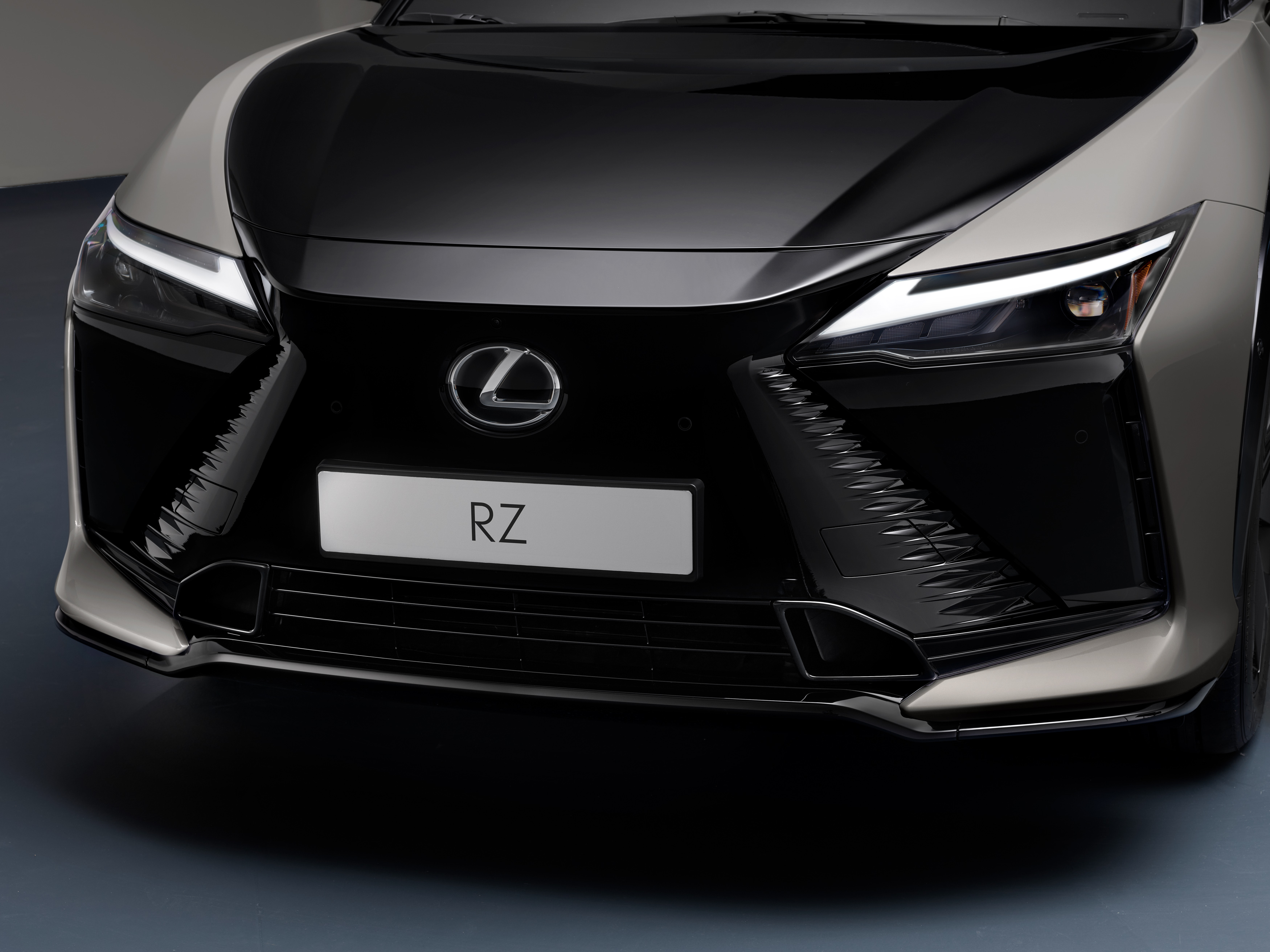 El renovado Lexus RZ 2025 - Imagen 4