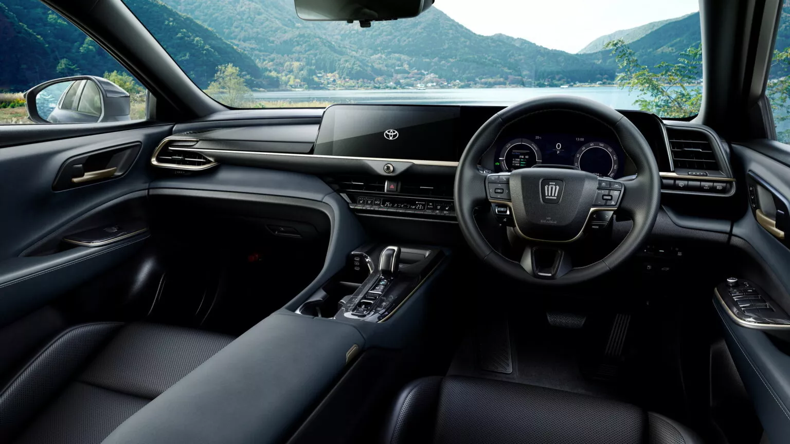Imagen dinámica del Toyota Crown Estate Imagen dinámica del Toyota Crown Estate